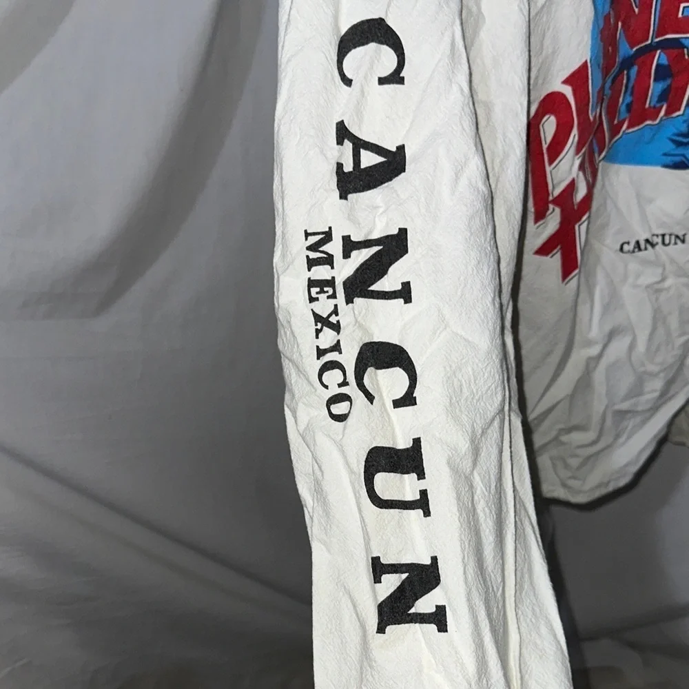 vintage Planet Hollywood Cancun Mexico windbreaker